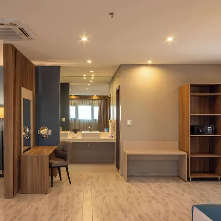 Tryp By Wyndham Asuncion-3