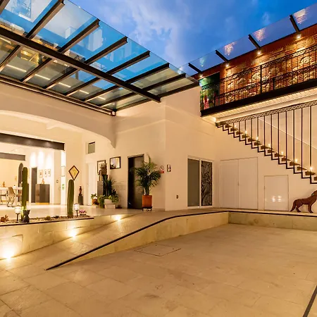 Larimar Gallery Y Hotel Boutique-2