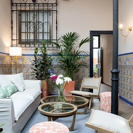 Honest Sevilla Hotel-3