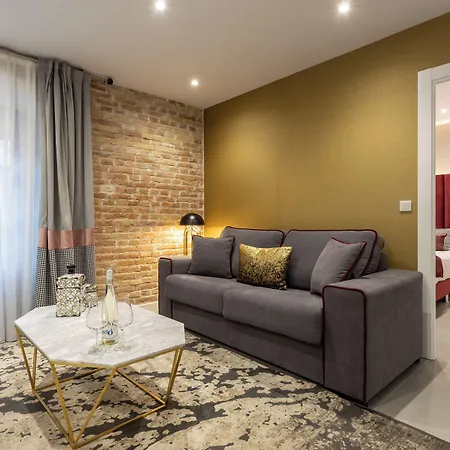 BiBo Suites Plaza Nueva-2