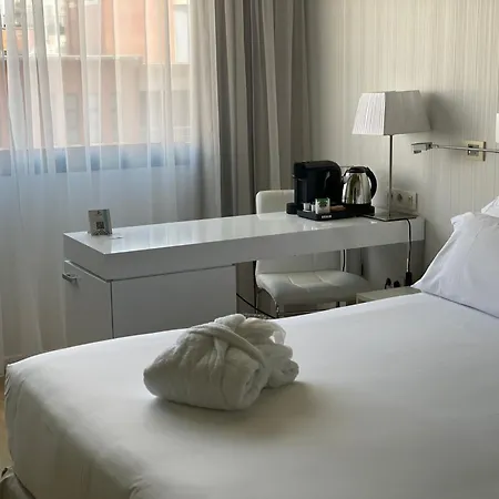 Hotel Zentral Castellana Norte-2