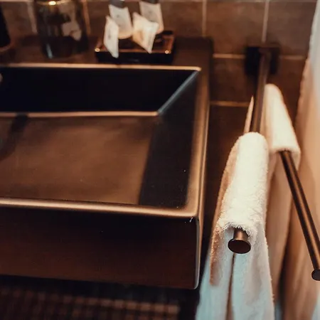 Hotel Transit-3