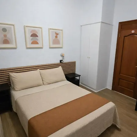 Hostal Prada-3
