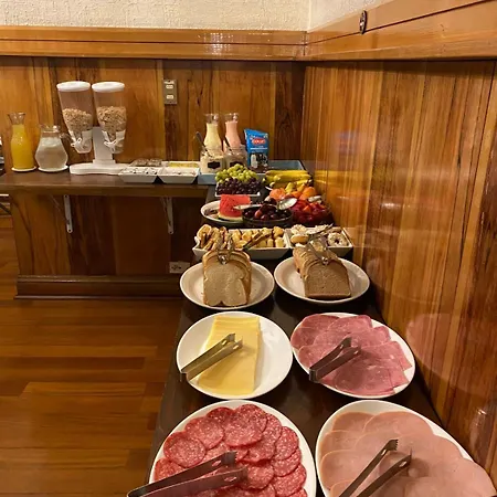 Hotel Vegas-2