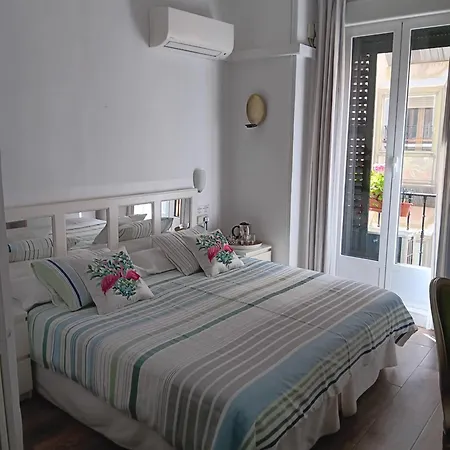 Hostal Casa Chueca-2