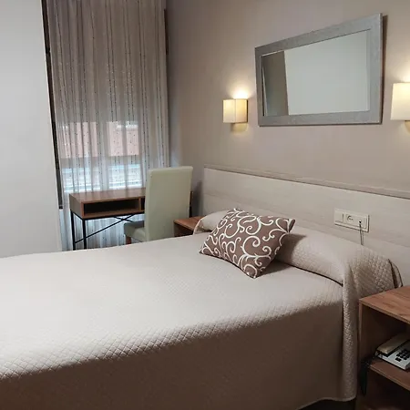 Hostal Atienzar-2