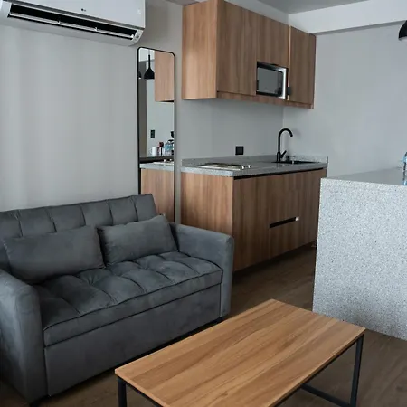 Hotel Block Suites-3