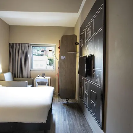 Hotel Ibis Cali Granada-3