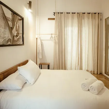 Hotel Sin Nombre-2