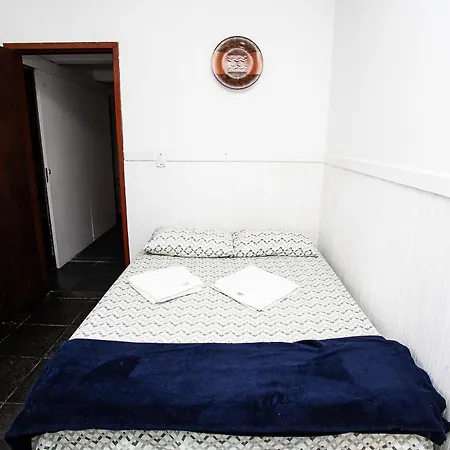 Espaço Sideral - Quartos com ar-condicionado, 5min Estádio Maracanã, 8min UERJ, shopping, 12min metrô, wi-fi 300mbp, ampla área comum com cozinha - prático e confortável-3