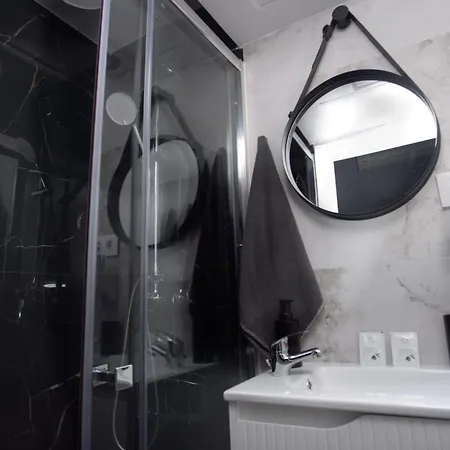 Atocha Rooms-3