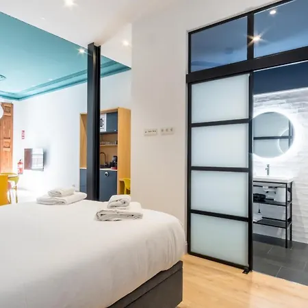 Modern Bright- Studio -Chueca-3