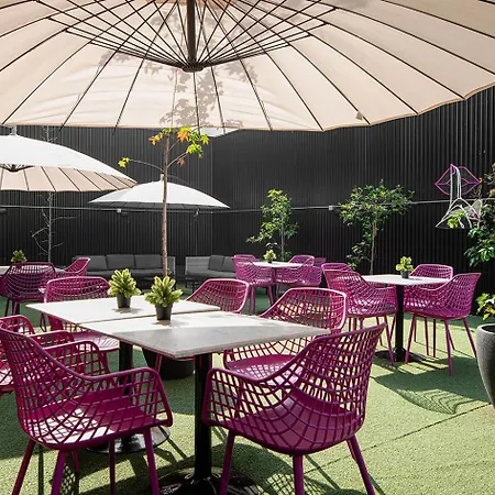 The Popcity Hotel-2
