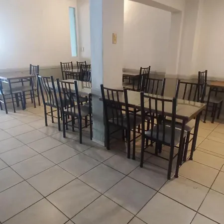 Hotel Necochea-3