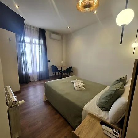 Hostal Main Street Madrid-2