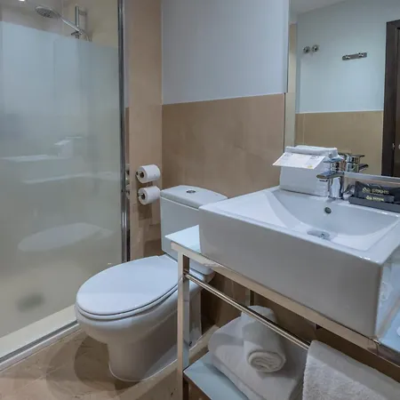 Hotel Serhs Del Port-3
