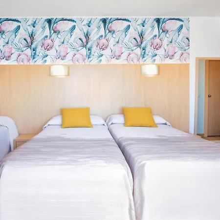 Hotel Servigroup Pueblo Benidorm-3
