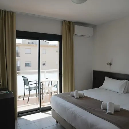 Hotel Ram Rooms Tahiti-2