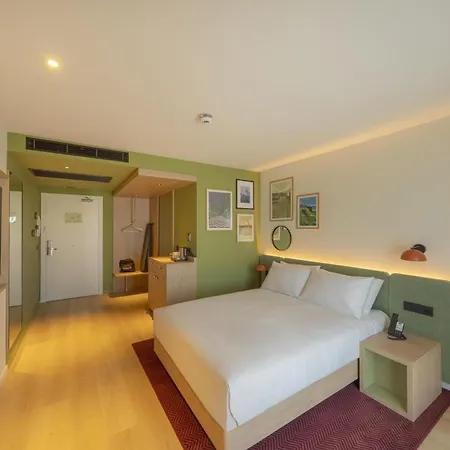 Hampton By Hilton Alicante Airport-3