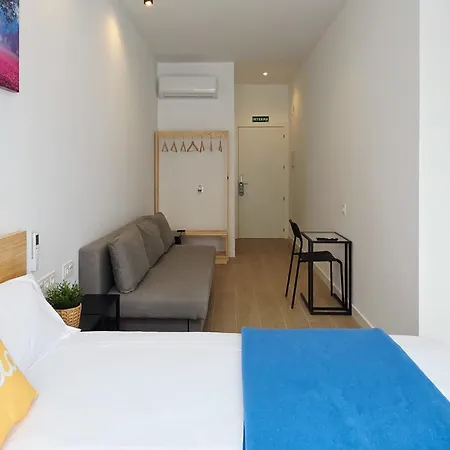 Bilbao Rooms & Kitchen Zabalburu-2