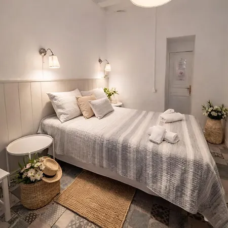 Hostal Dragonflybcn-3