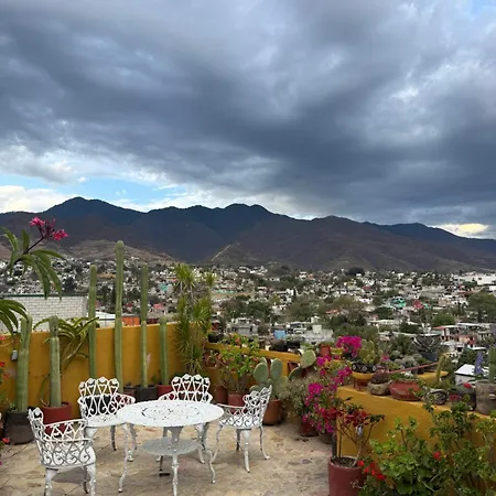 Casa Donaji Guest House-2