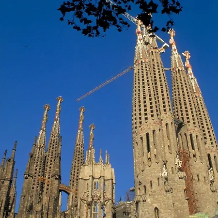 Ibis Barcelona Centro (Sagrada Familia)-3