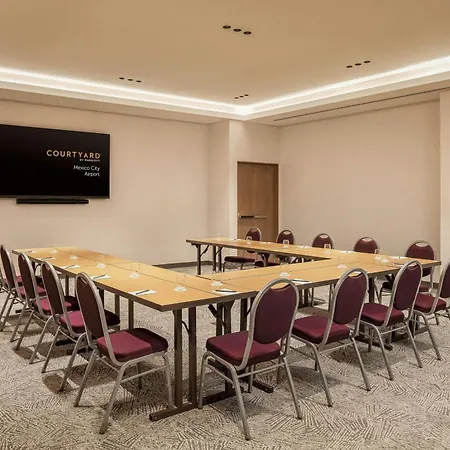 Courtyard By Marriott Mexico City Airport-2