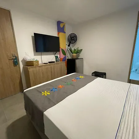 Hotel Medallo City-3