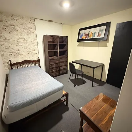 Hostal Urdaneta Gdl-3