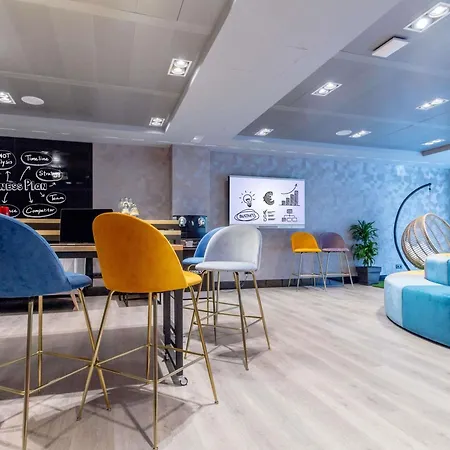 Novotel Madrid Center-2