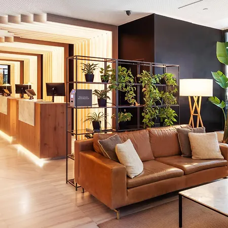 Melia Madrid Serrano-2
