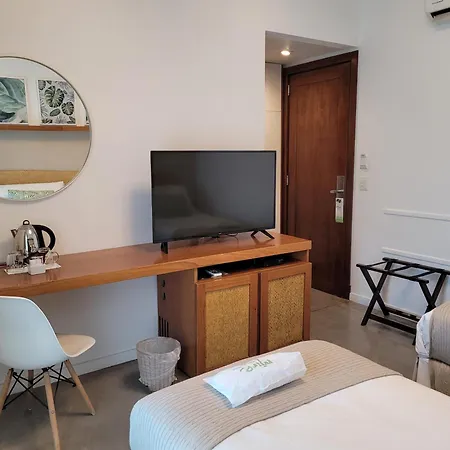 Mine Hotel-2