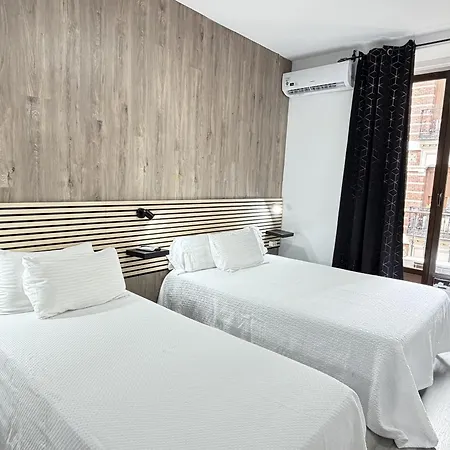 Apartamentos Day Madrid VALVERDE Centro Gran Via Sol Malasaña-2