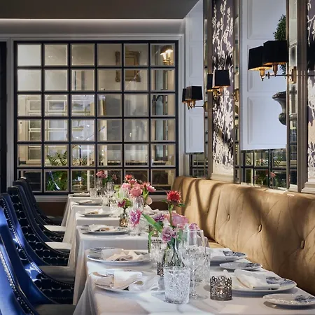 Relais & Chateaux Heritage Hotel-3