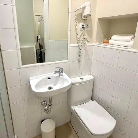 Hostal Madrid-2