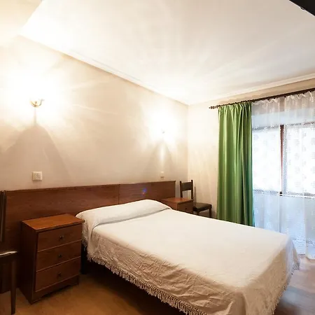 Pension Iberia-2