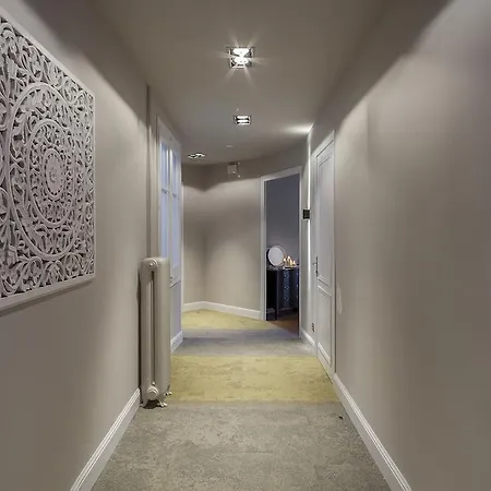 Bachome Gallery B&B-2