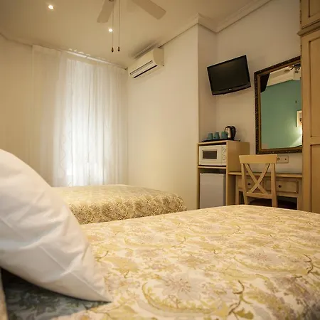 Ava Rooms-2