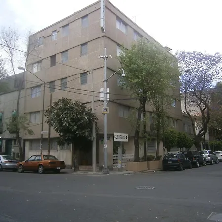 Hotel Polly-3