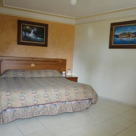 Hotel Rincon Tarasco-2