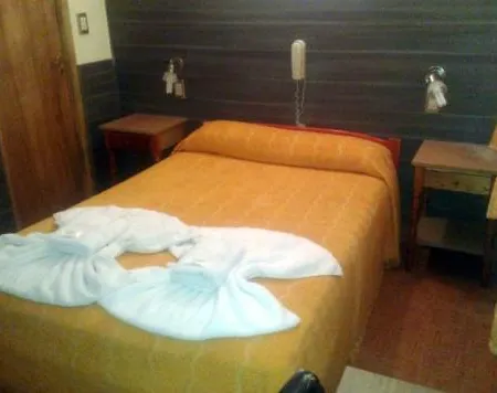 Hotel Oasis-2