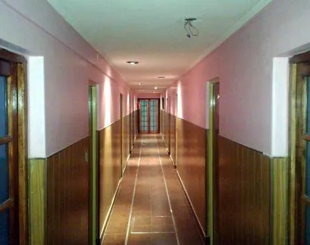Hotel Oasis-3