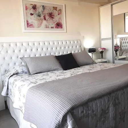 Apartamentos CR-3