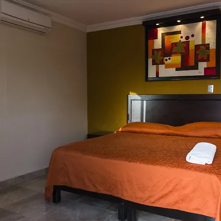 Terracota Corner Rooms-3