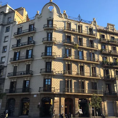 Hostal Barcelona Travel-3
