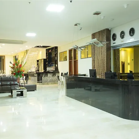 Hotel Dorado La 70-2