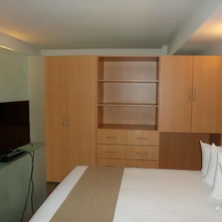 Capri Reforma 410-2