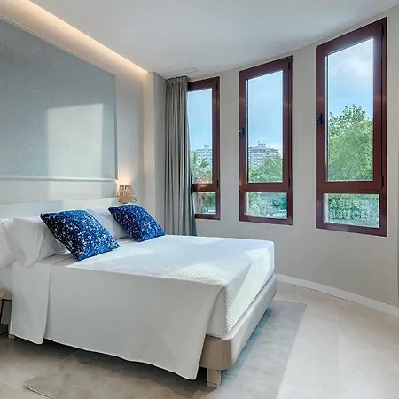 Opera House Valencia B&B-3