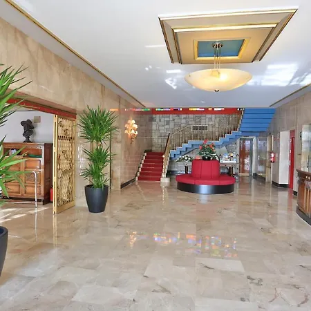 Gran Hotel Delfin-3